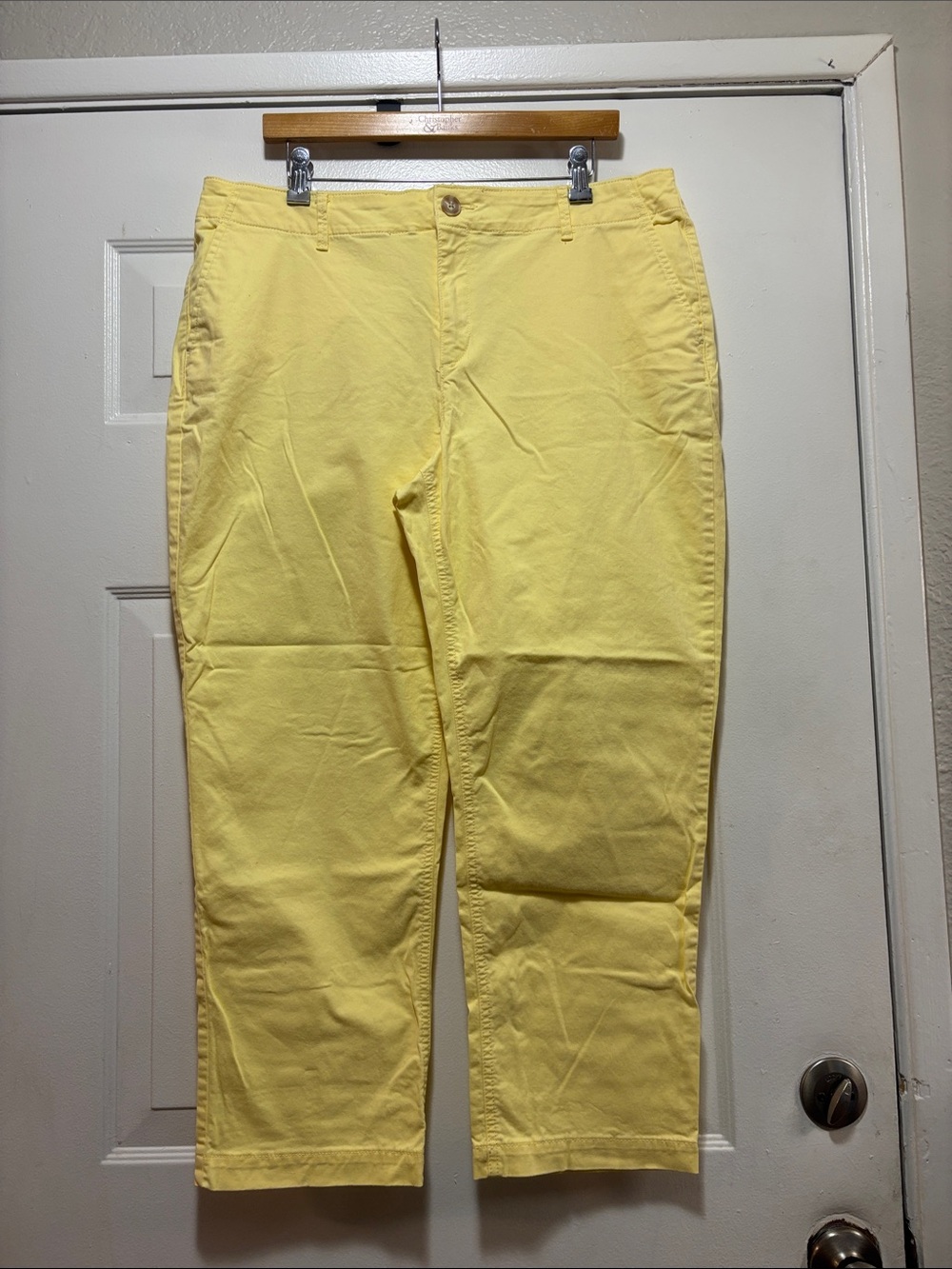 LOFT Soft Yellow Cropped Ankle Pants